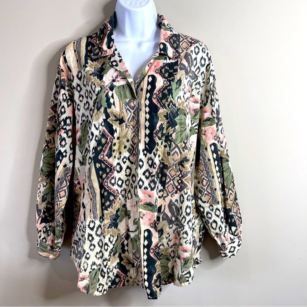 Vintage CMon Floral and Animal Print Design Button Down Shirt Size Large